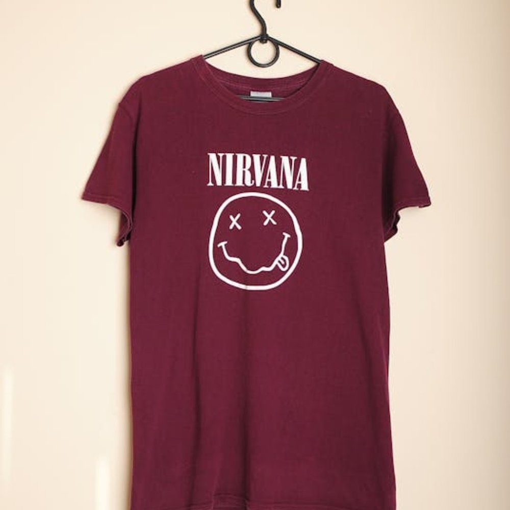 Nirvana Smiley Face T-shirt Biye165